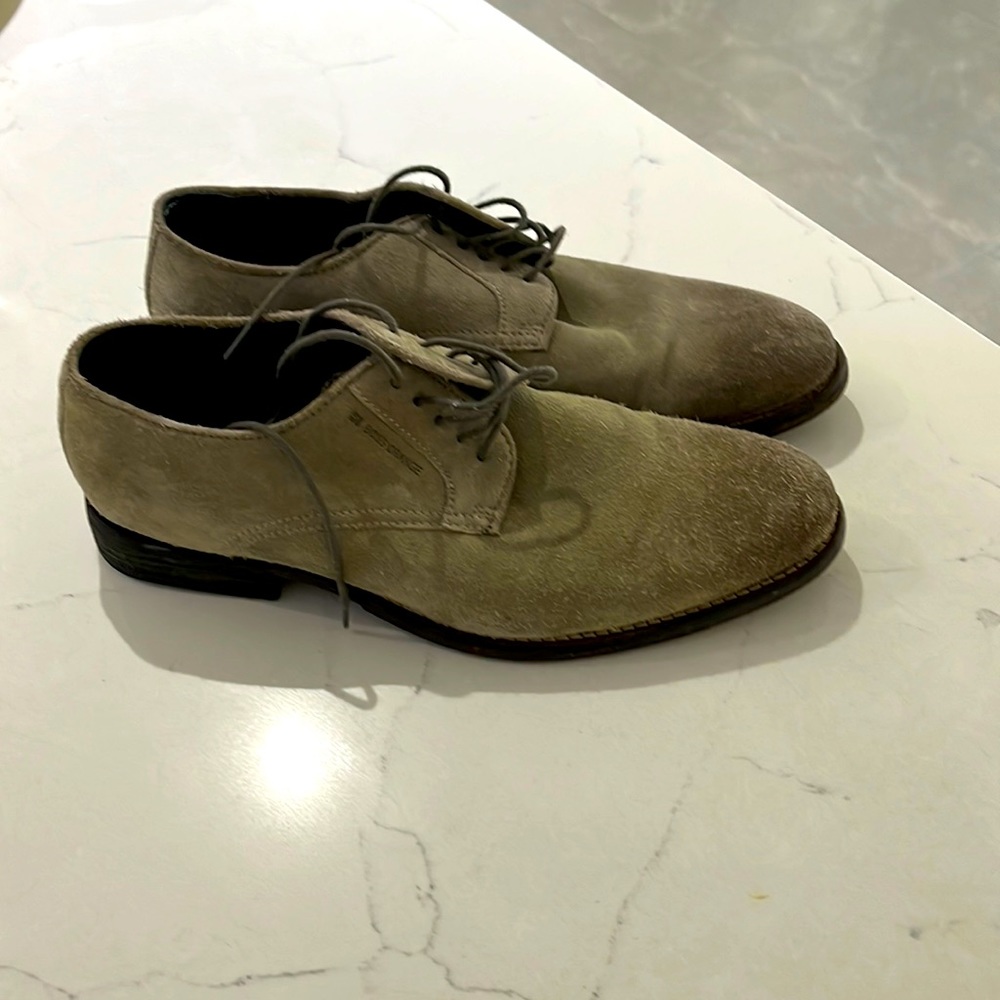 Hugo boss !! Like new !!